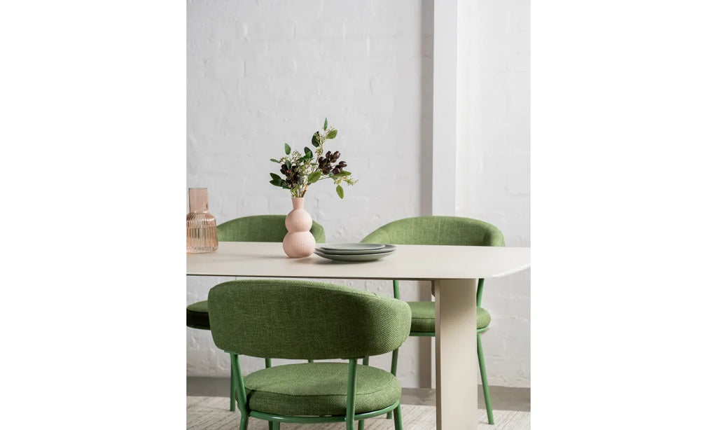 Vardo Dining Table Tofu